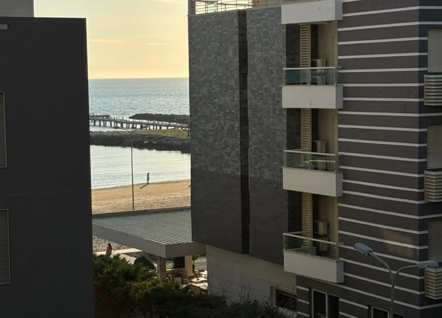 Sea Breeze Apartment Durres Albania